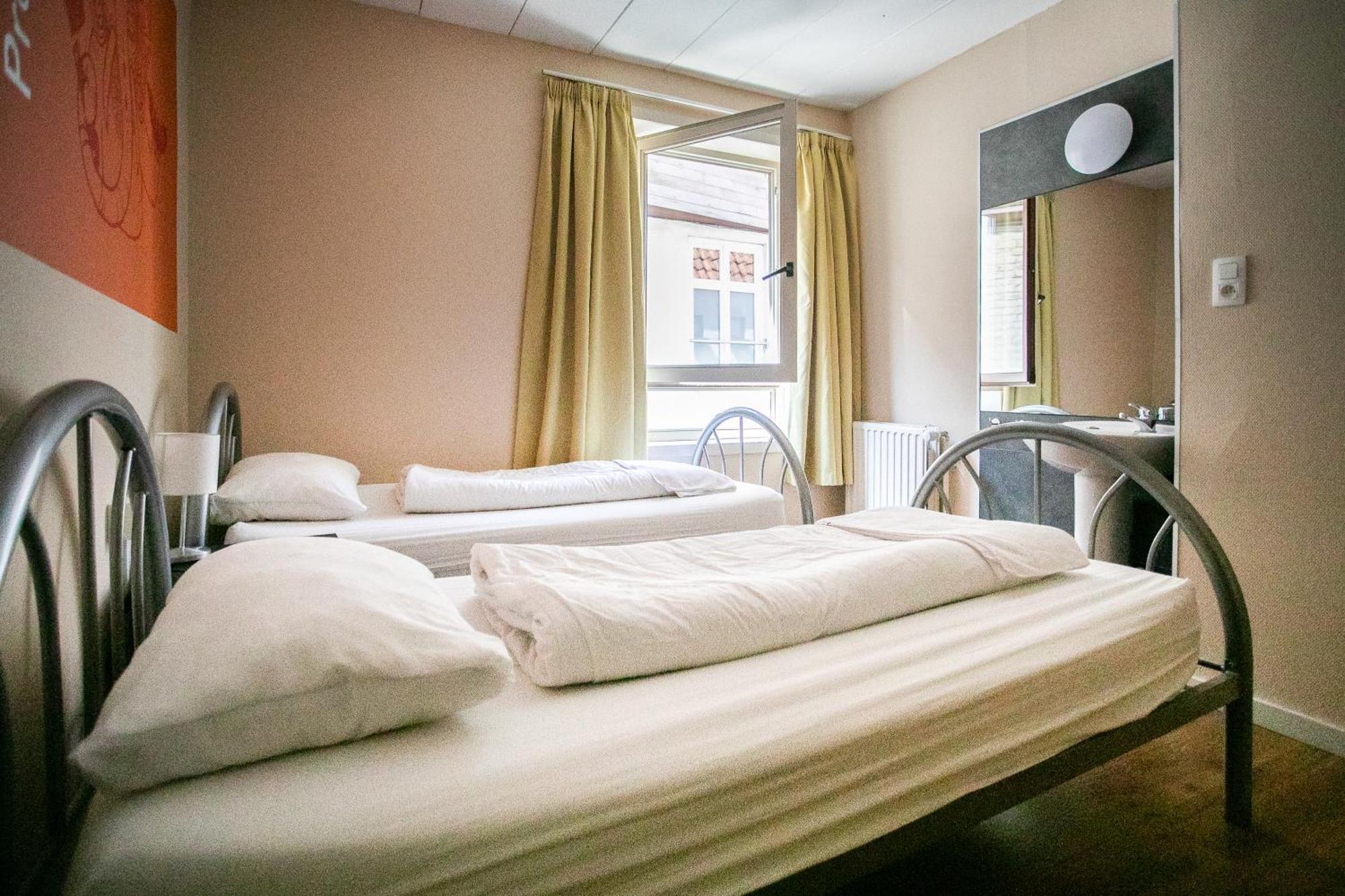 St Christopher's Inn Hostel at The Bauhaus Brügge Zimmer foto