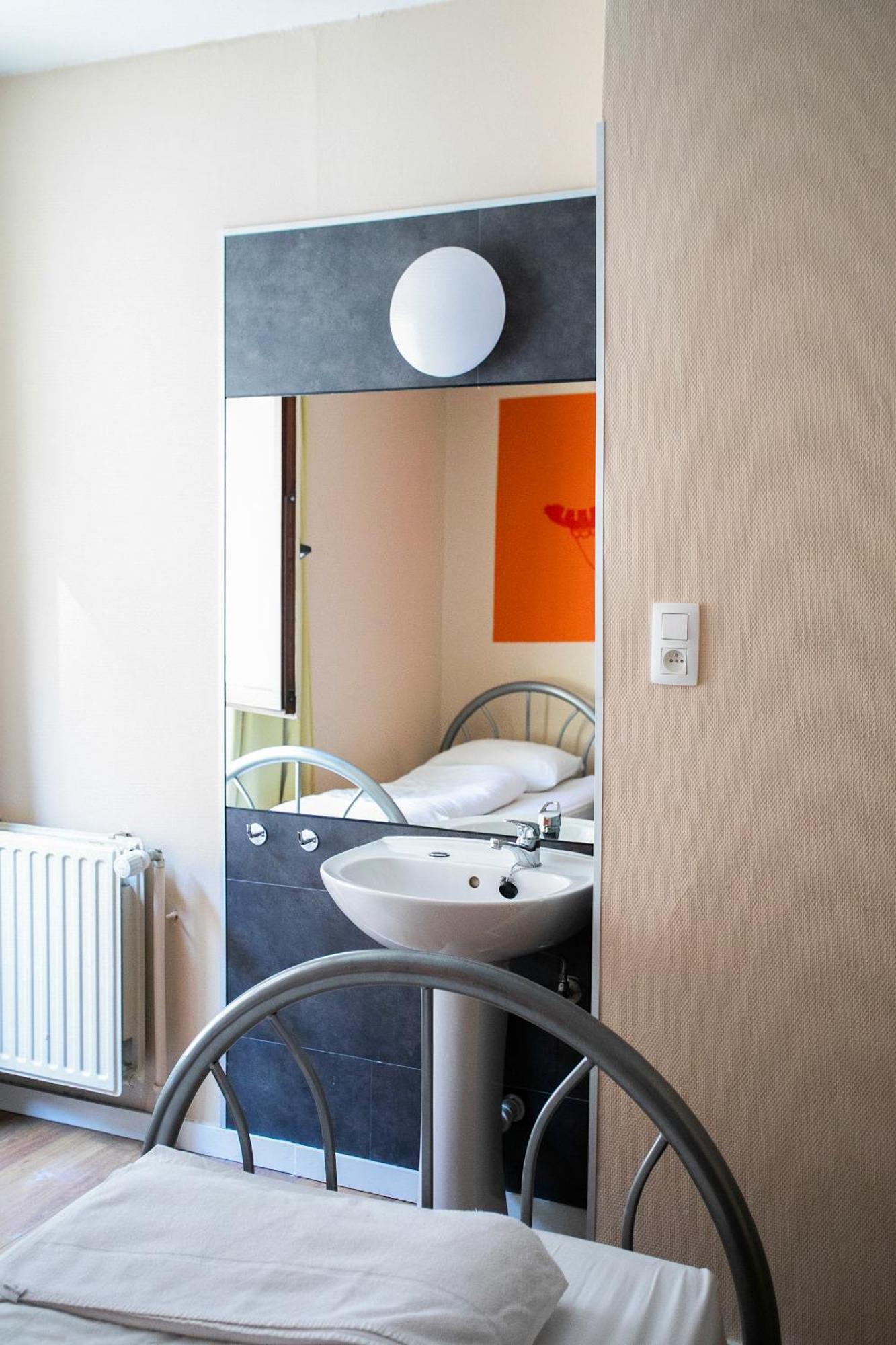 St Christopher's Inn Hostel at The Bauhaus Brügge Zimmer foto